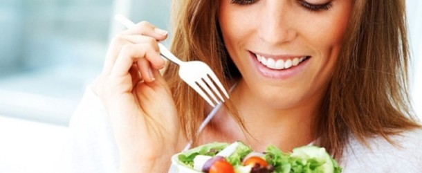 Alimentazione: boom diete fai da te e danni alla salute, i consigli degli esperti
