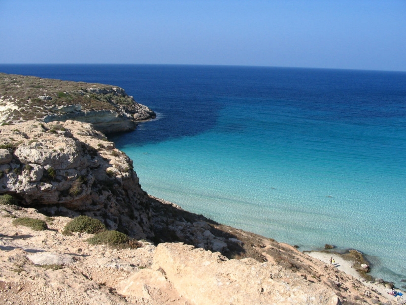 Energia pulita a Lampedusa con il progetto “Accendiamo il sole!” di Greenpeace