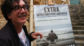 Extra, artisti uniti per Lampedusa, il concerto di beneficenza a dicembre