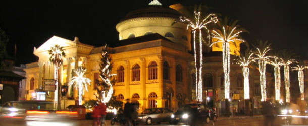 “Scie luminose”. Palermo si illumina per Natale