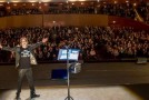 Bersani live a Milano: un vero spettacolo all’Arcimboldi