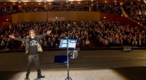 Bersani live a Milano: un vero spettacolo all’Arcimboldi